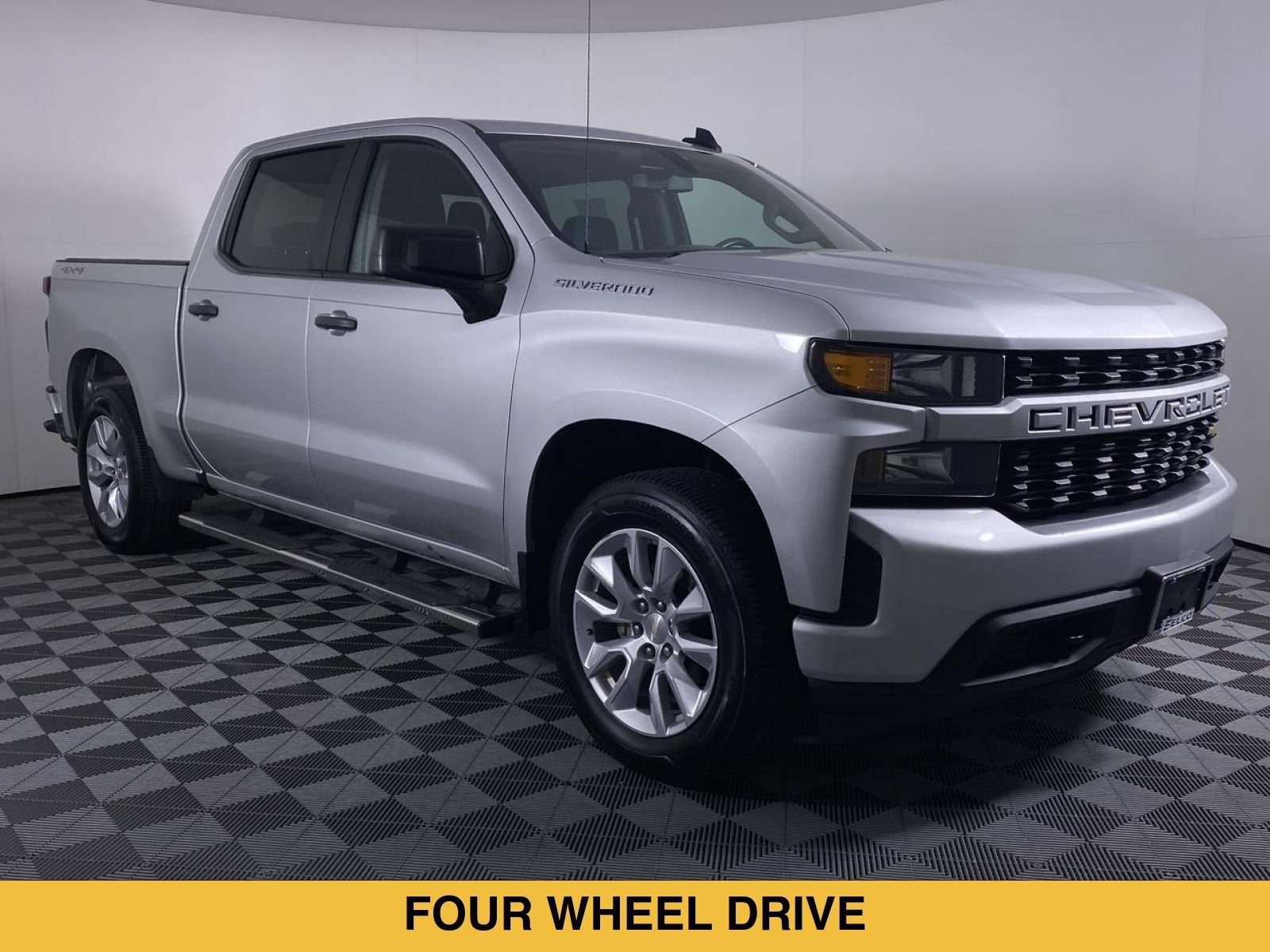 2022 Chevrolet Silverado 1500 LTD Custom