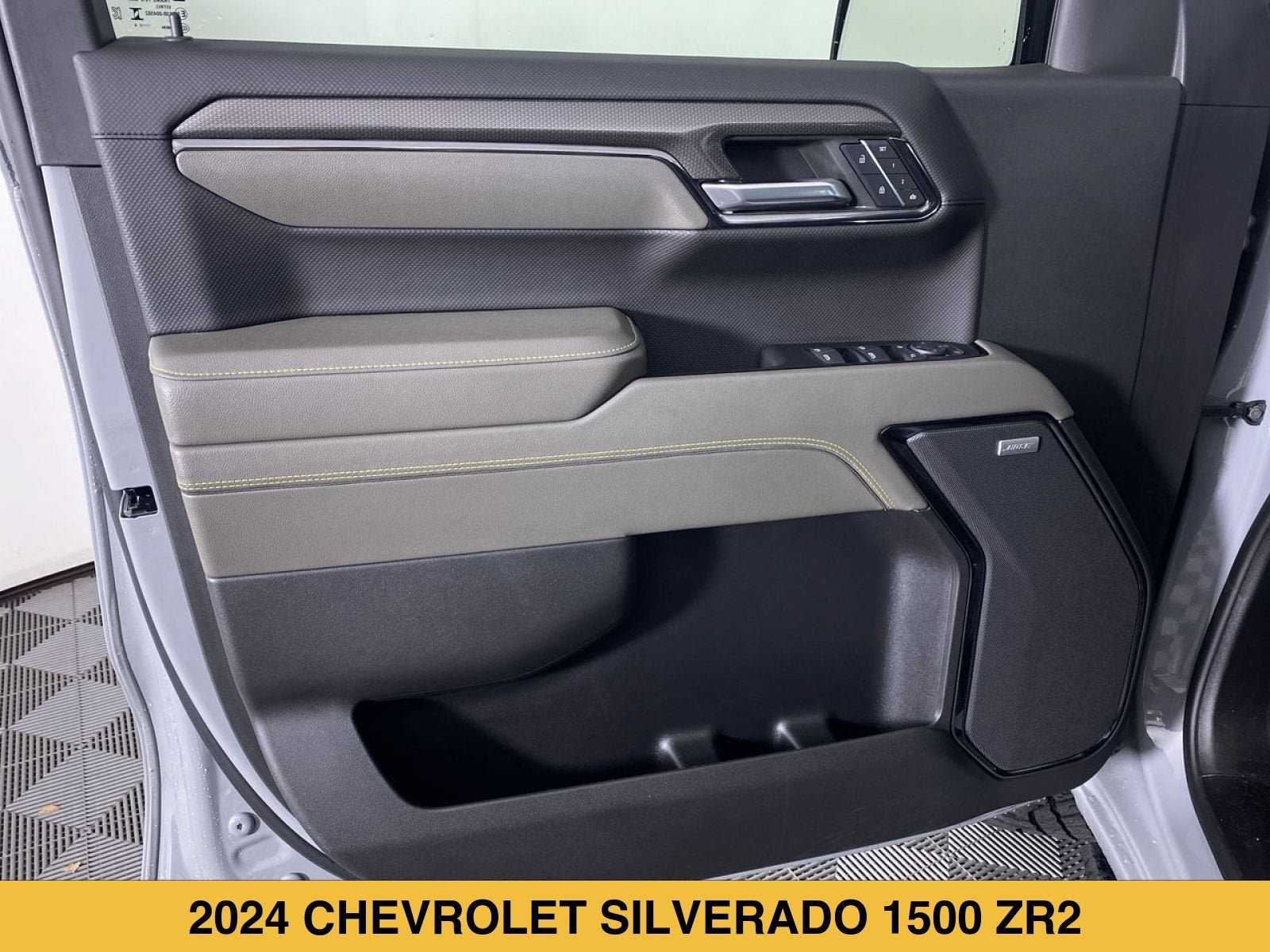 2024 Chevrolet Silverado 1500 ZR2 - Photo 12