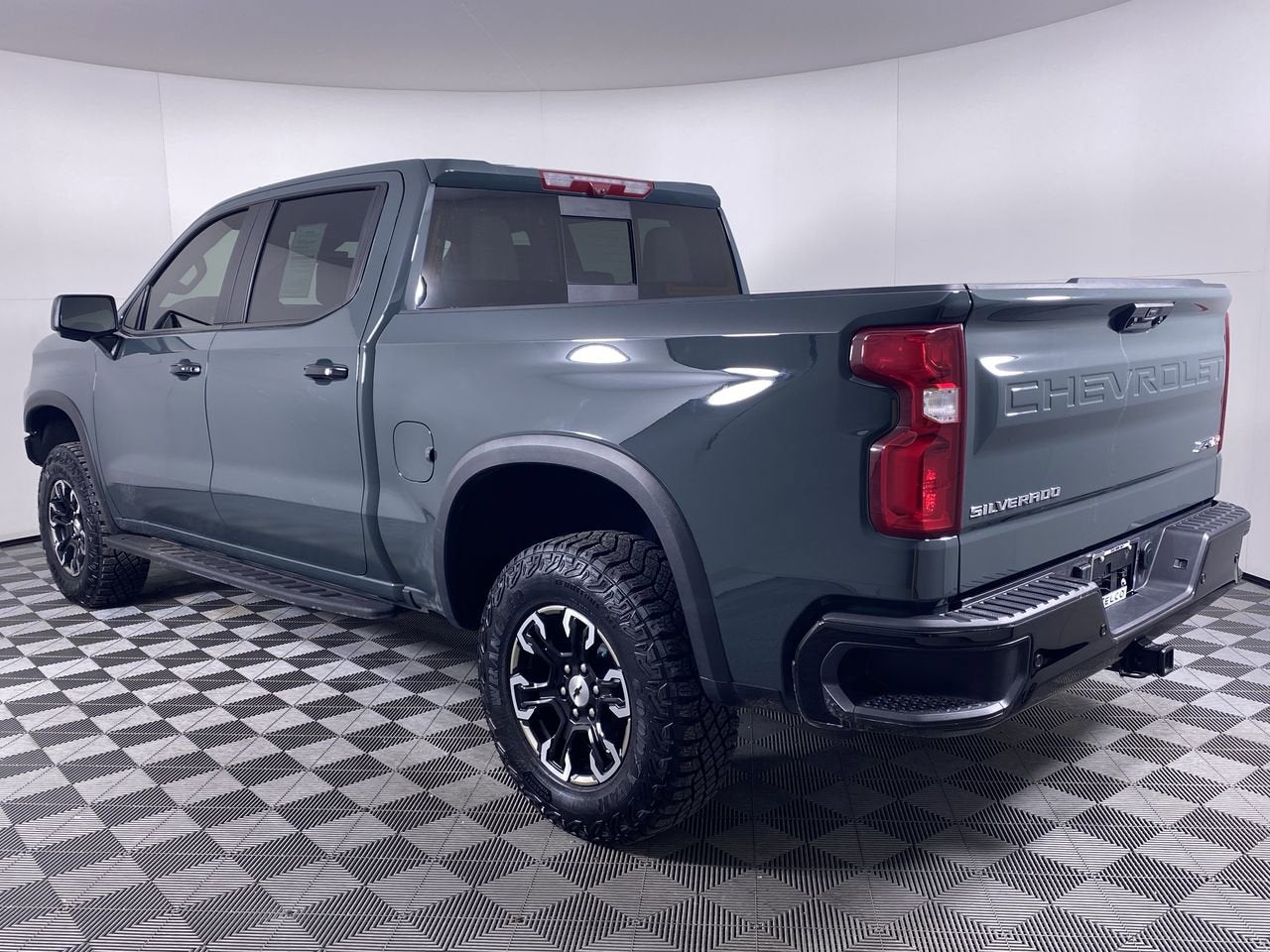 2025 Chevrolet Silverado 1500 ZR2