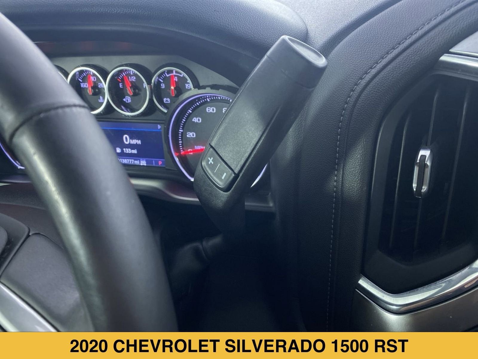 2020 Chevrolet Silverado 1500 RST - Photo 7
