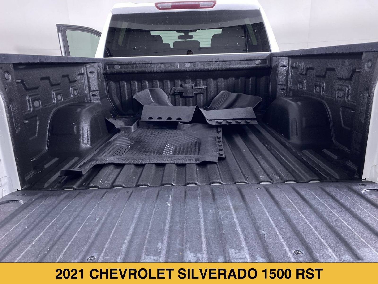 2021 Chevrolet Silverado 1500 RST - Photo 13