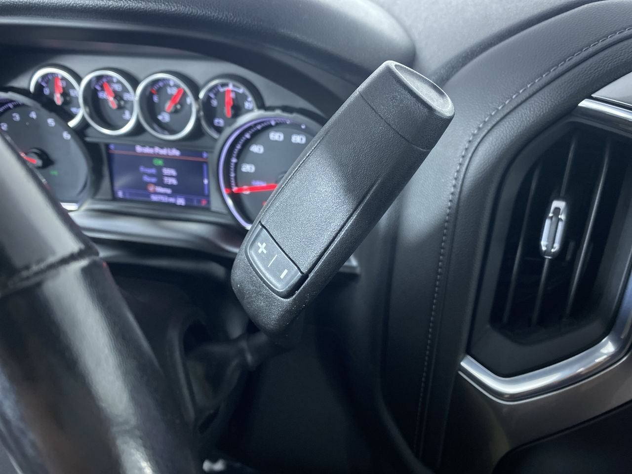 2021 Chevrolet Silverado 1500 RST - Photo 7