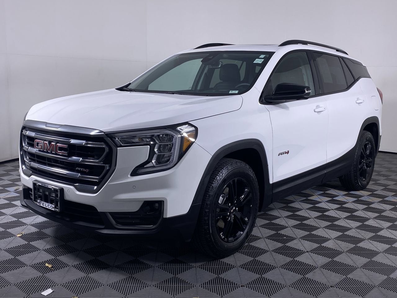 2023 GMC Terrain AT4