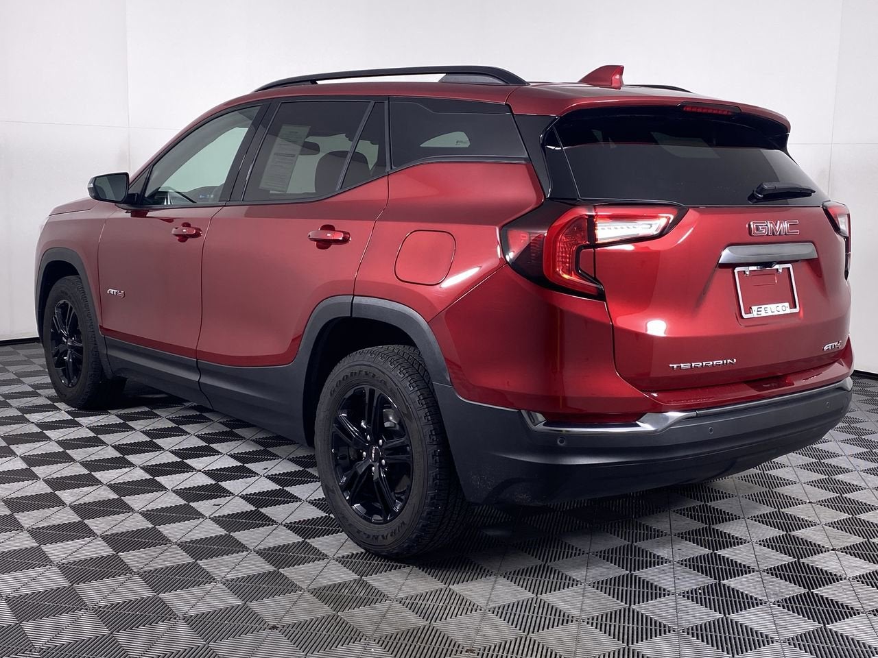 2023 GMC Terrain AT4