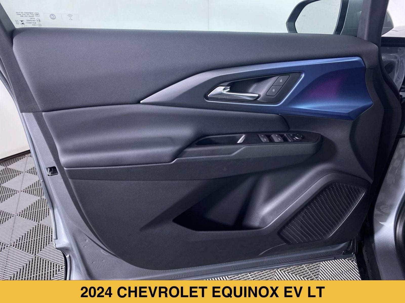 2024 Chevrolet Equinox EV 2LT