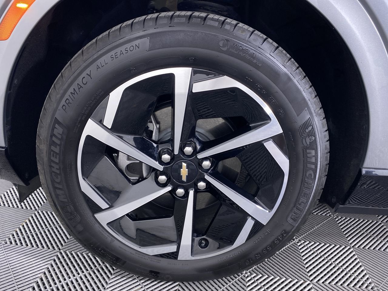 2024 Chevrolet Equinox EV 2LT