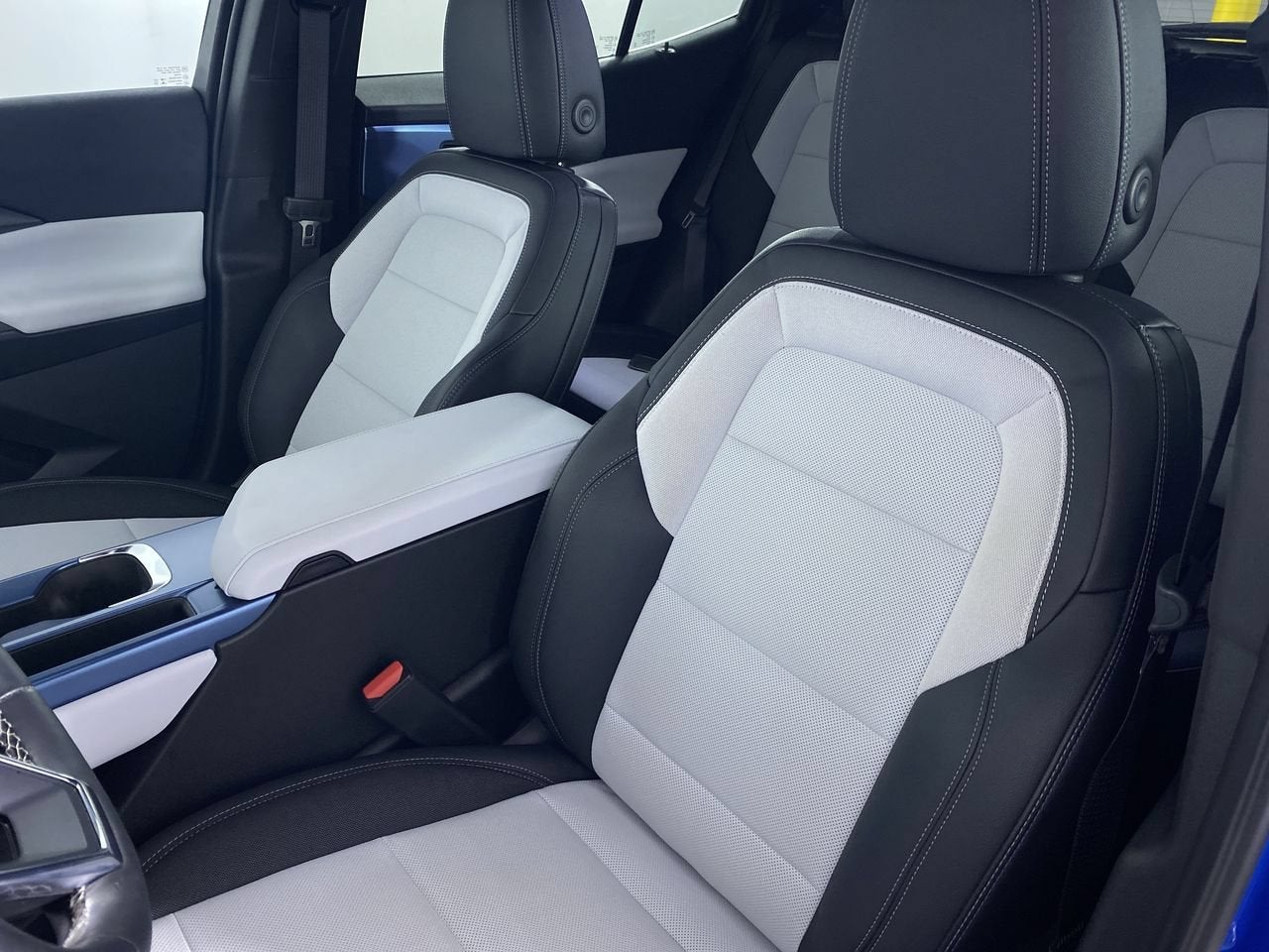 2024 Chevrolet Equinox EV LT - Photo 10