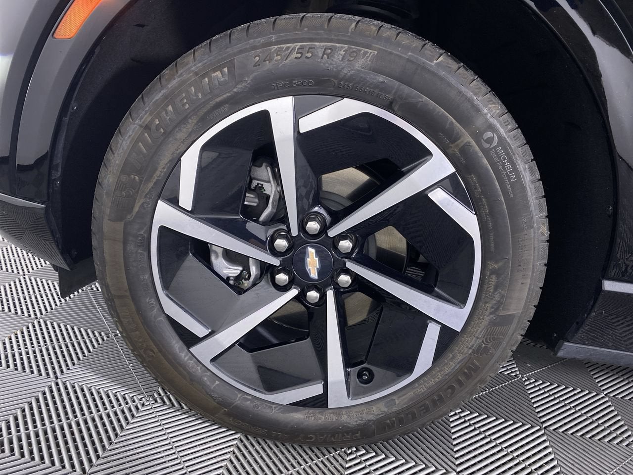 2024 Chevrolet Equinox EV LT - Photo 14