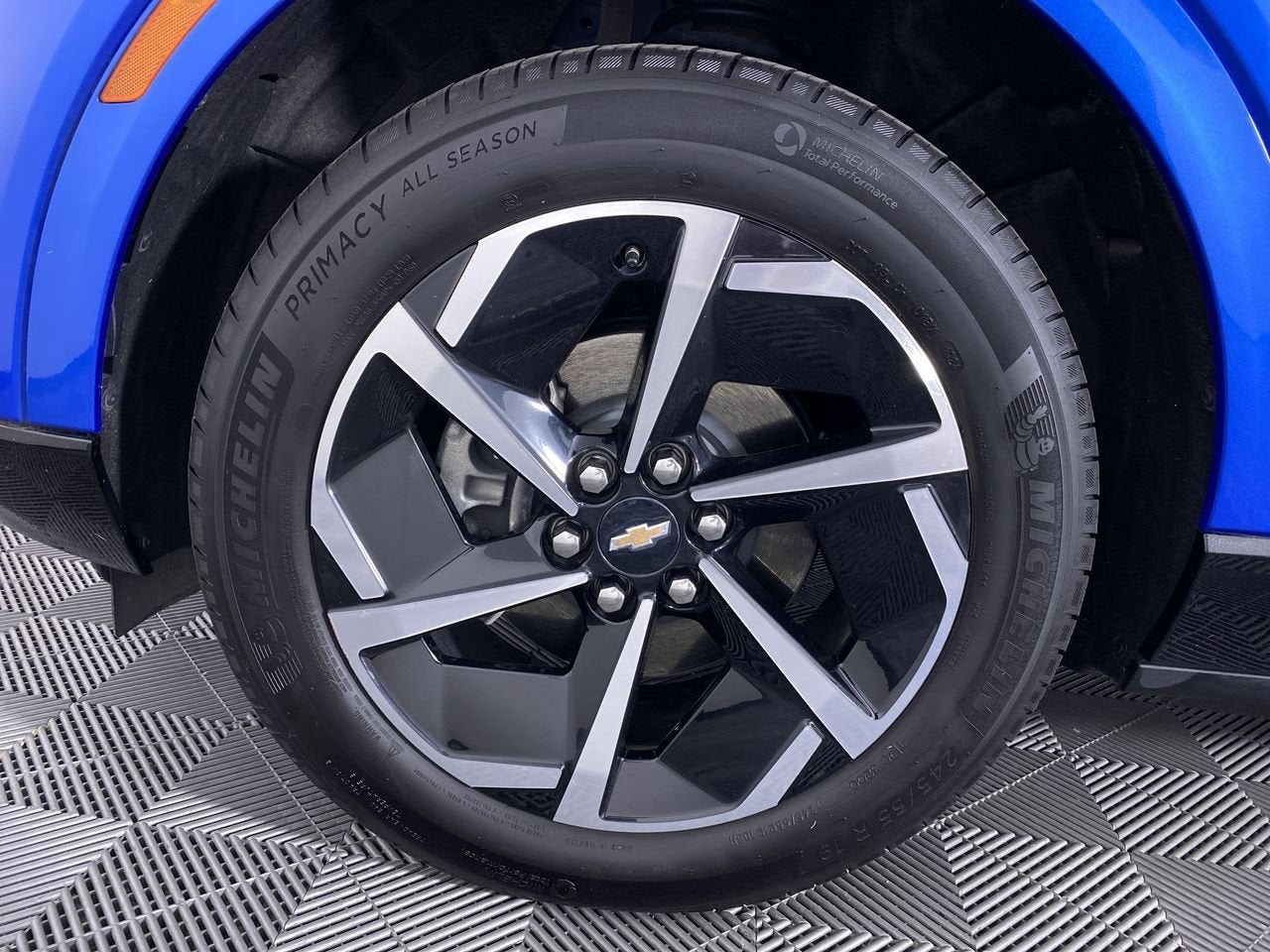 2024 Chevrolet Equinox EV 2LT