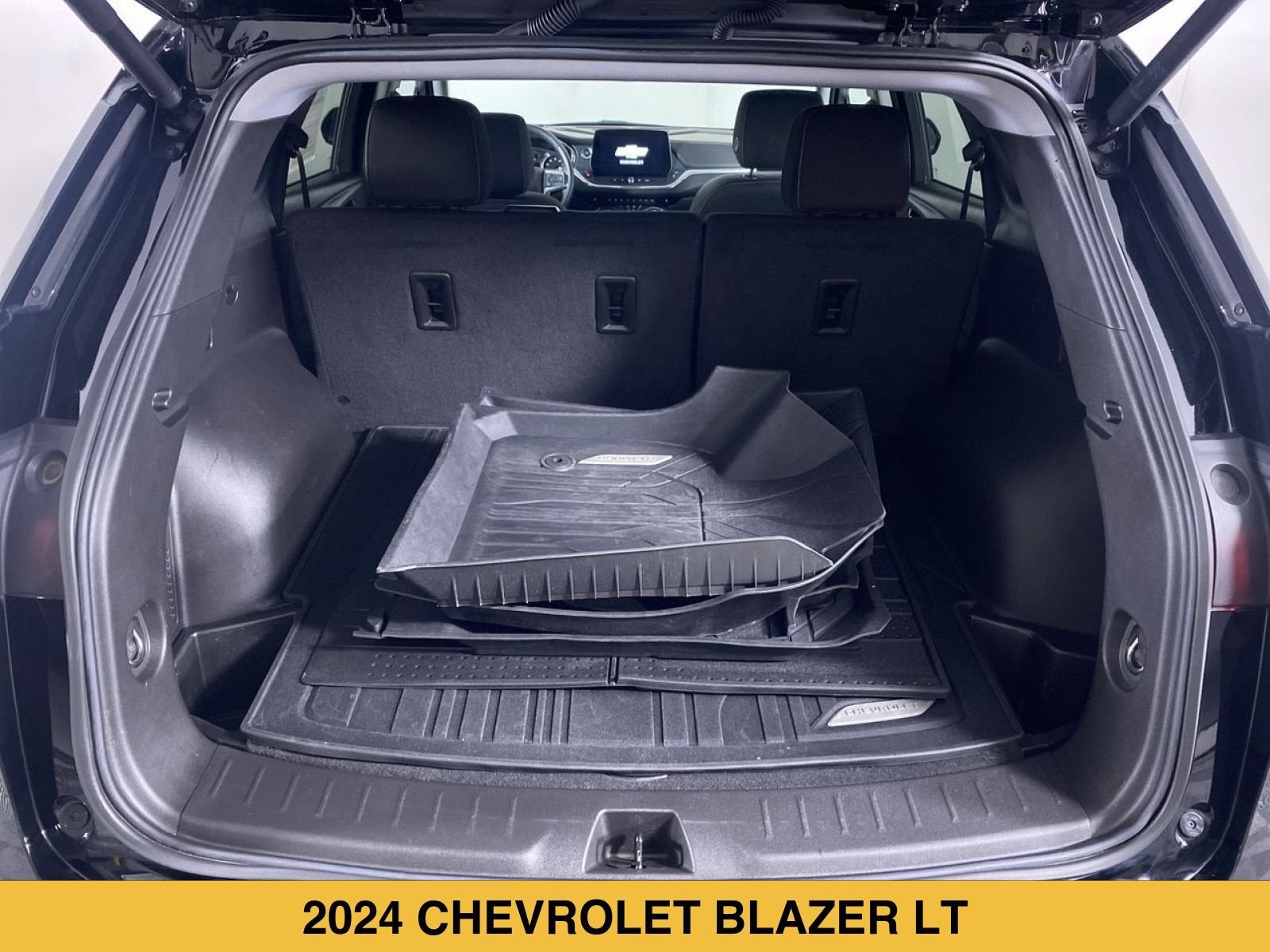 2024 Chevrolet Blazer 2LT - Photo 13