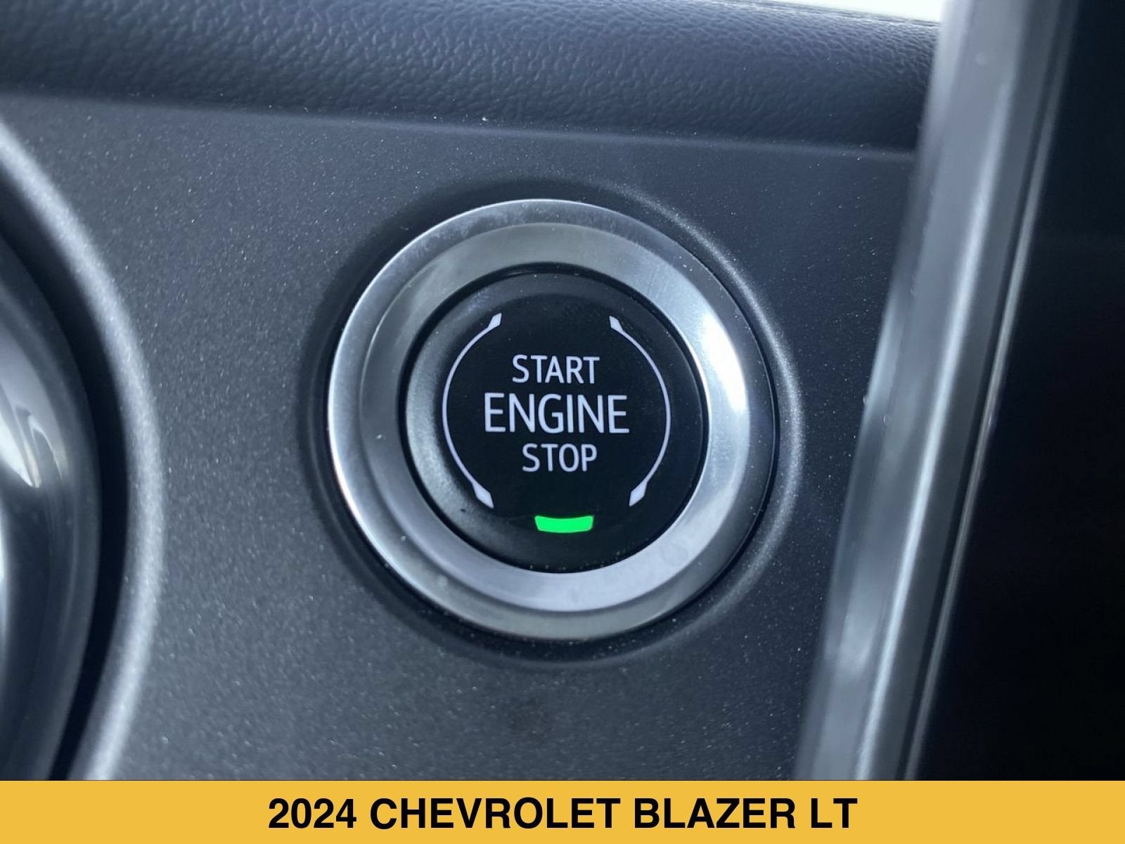 2024 Chevrolet Blazer 2LT - Photo 8