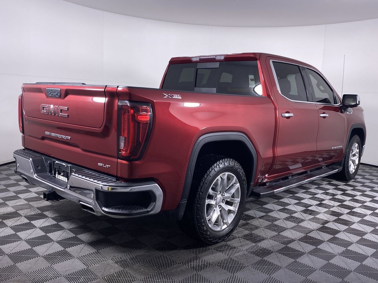 2019 GMC Sierra 1500 SLT