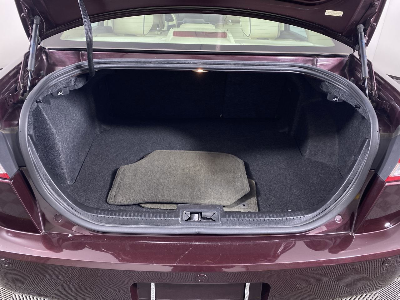 2012 Lincoln MKZ 4dr Sdn FWD