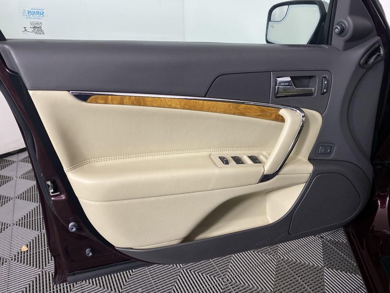 2012 Lincoln MKZ 4dr Sdn FWD