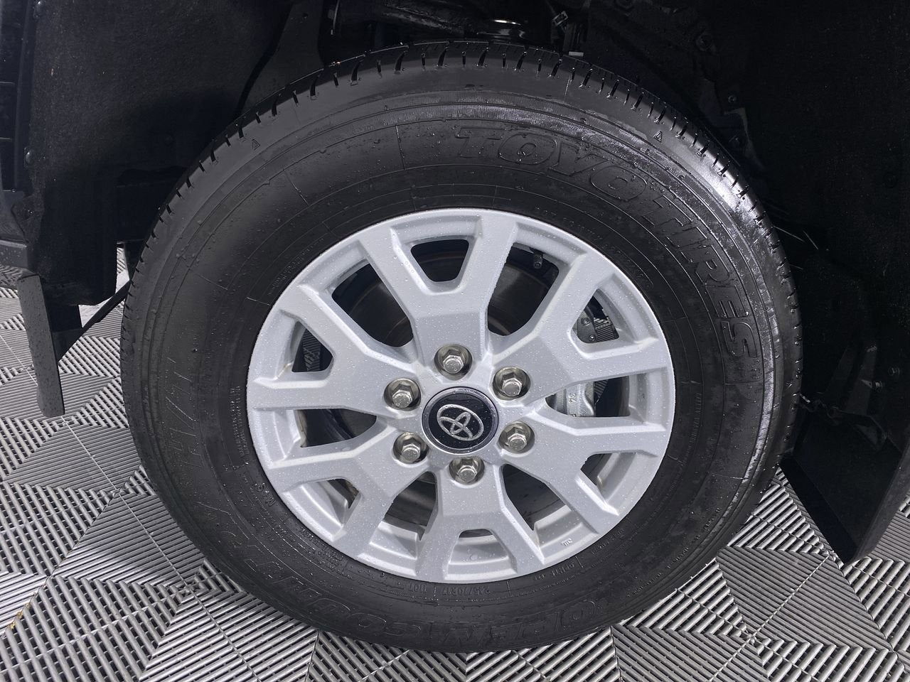 2025 Toyota Tacoma 4WD SR