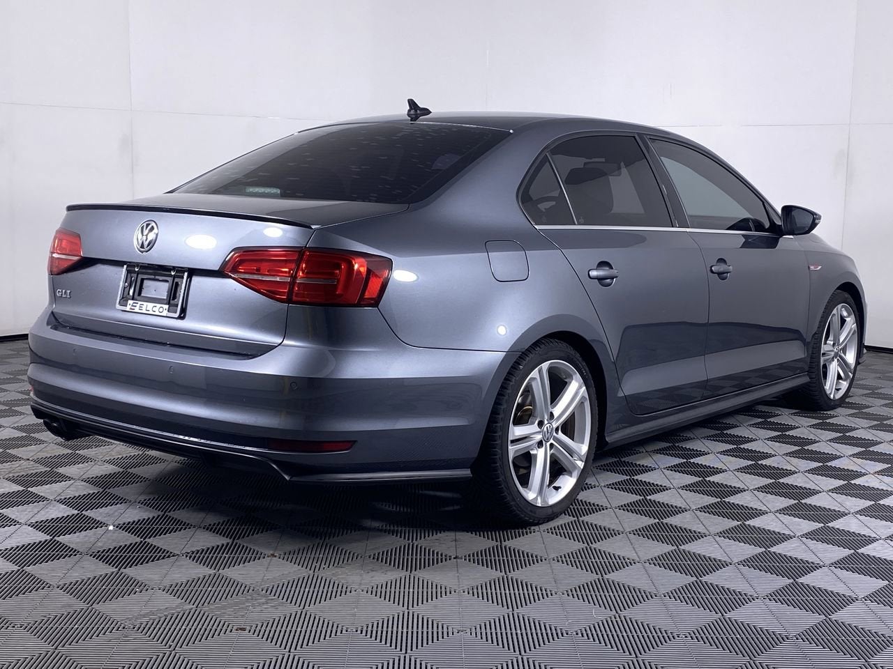 2016 Volkswagen Jetta 2.0T GLI SE