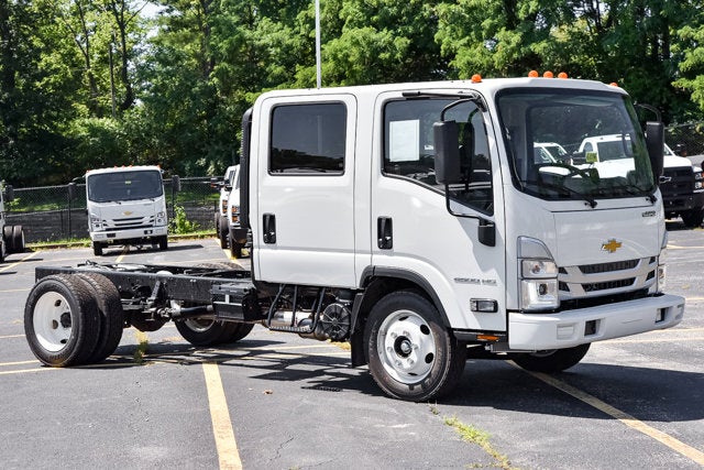 2024 Chevrolet Low Cab Forward 4500 Base