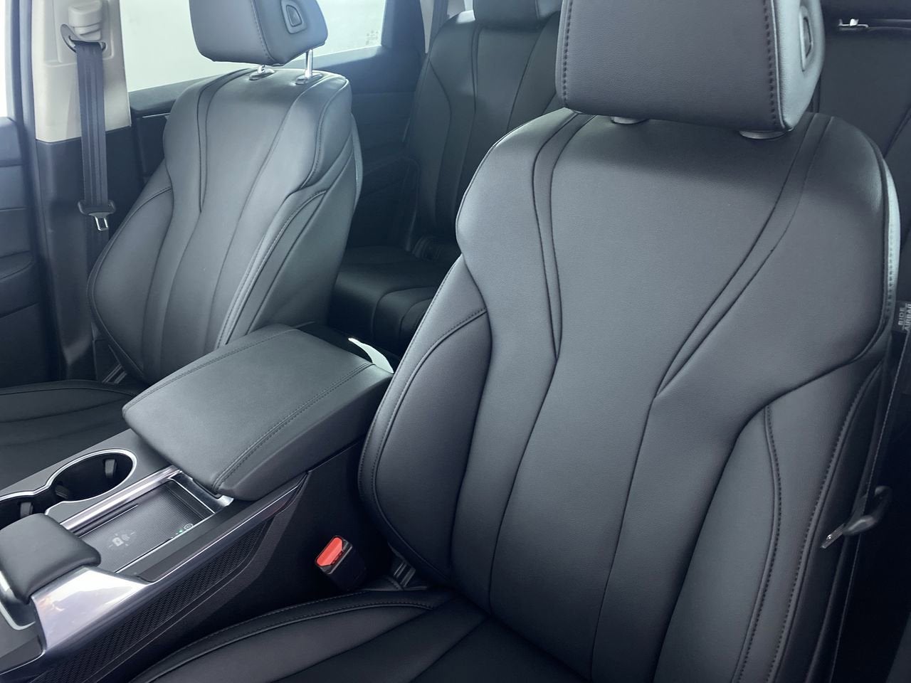 2024 Acura MDX Standard