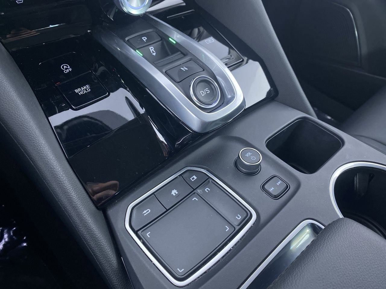 2024 Acura MDX Standard