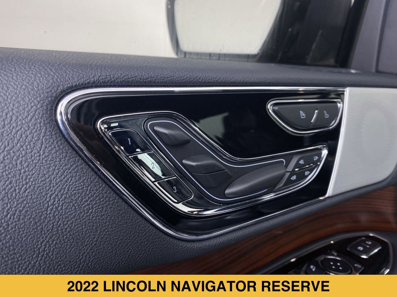 2022 Lincoln Navigator Reserve