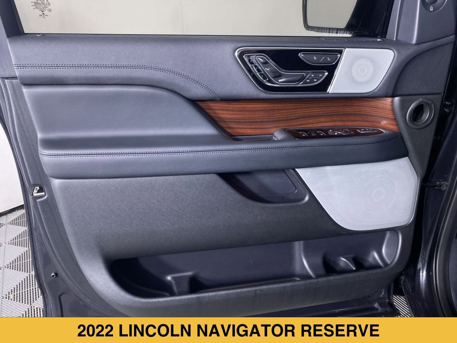 2022 Lincoln Navigator Reserve