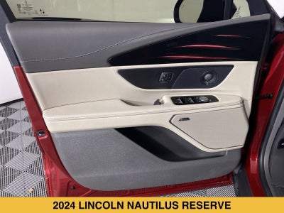 2024 Lincoln Nautilus Reserve