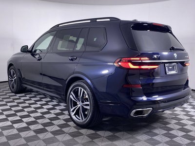 2023 BMW X7 xDrive40i