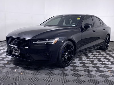 2023 Volvo S60 B5 Plus Black Edition