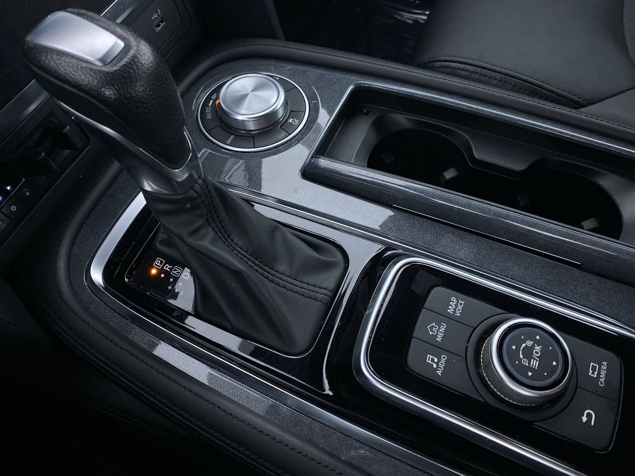 2023 Nissan Armada SL 4WD