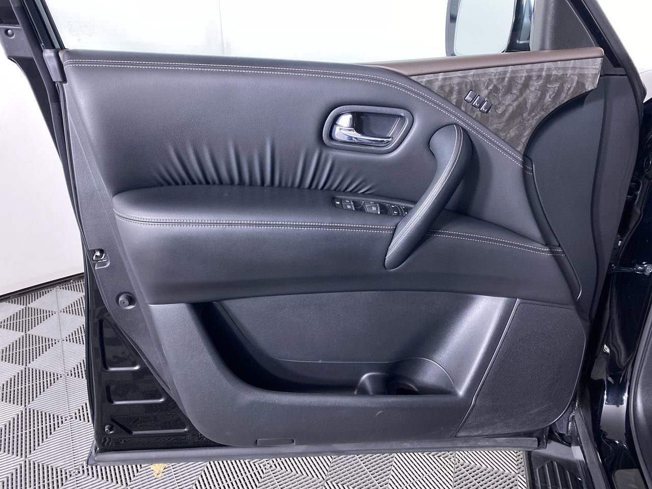 2021 Nissan Armada Platinum