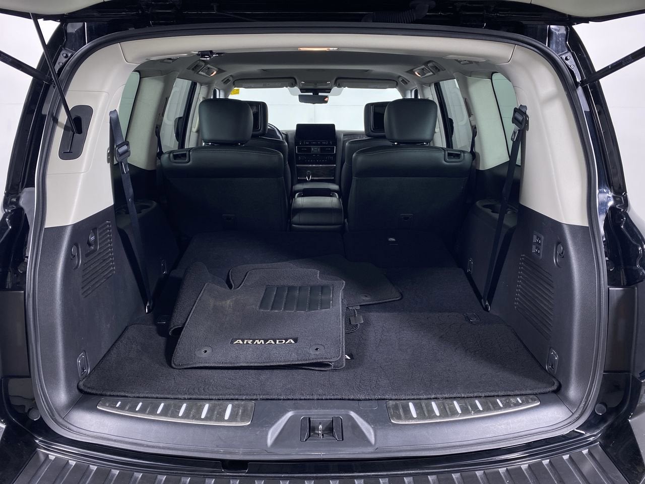 2021 Nissan Armada Platinum