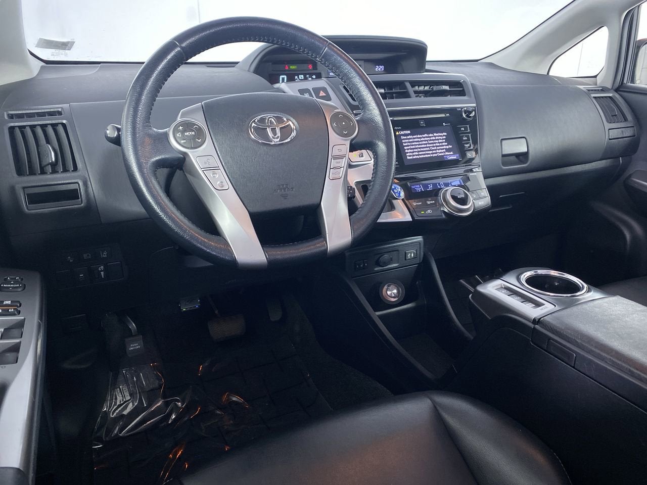 2015 Toyota Prius v Five