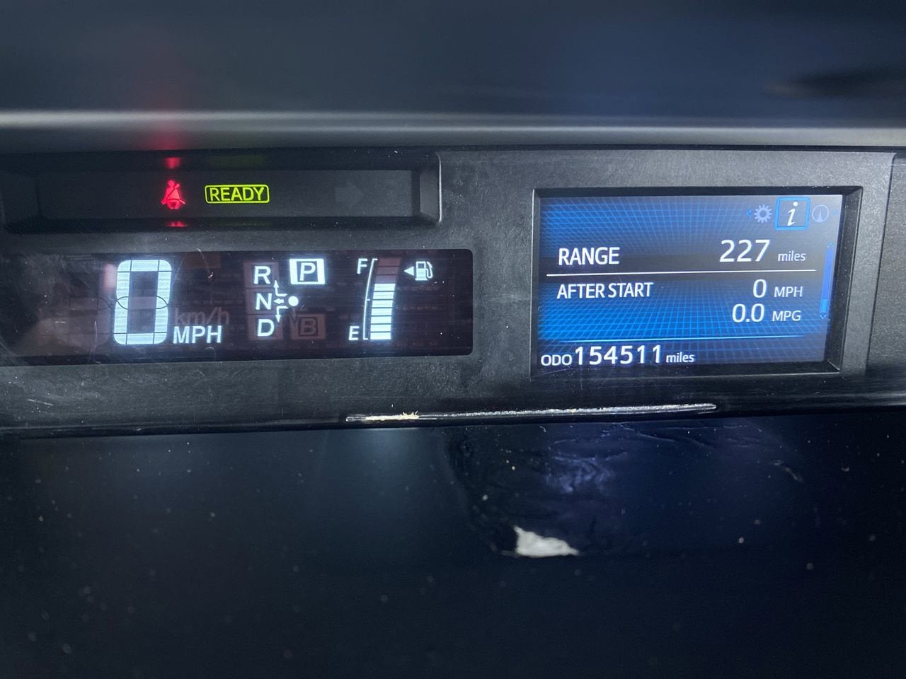 2015 Toyota Prius v Five