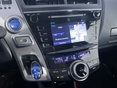 2015 Toyota Prius v Five