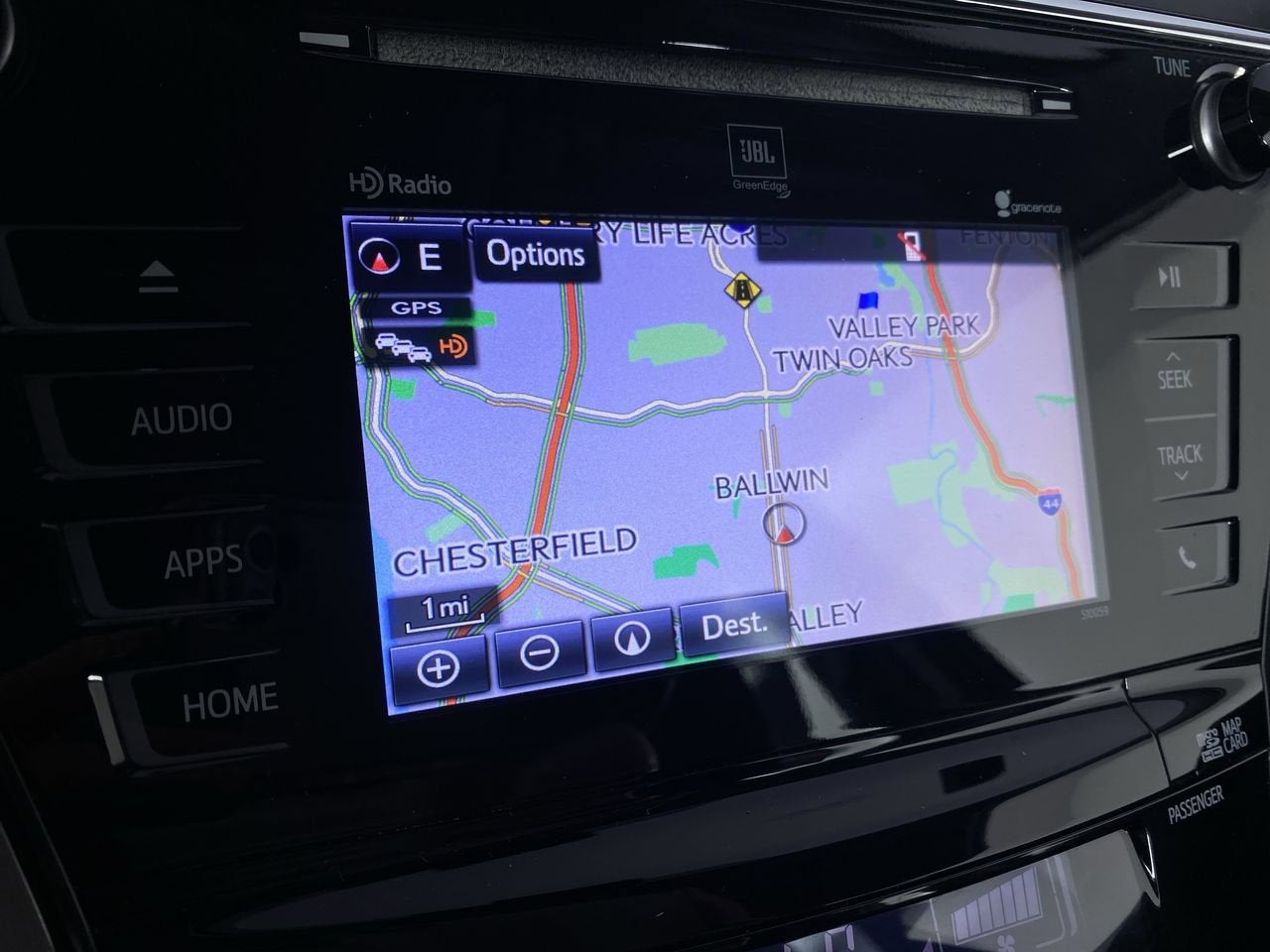 2015 Toyota Prius v Five