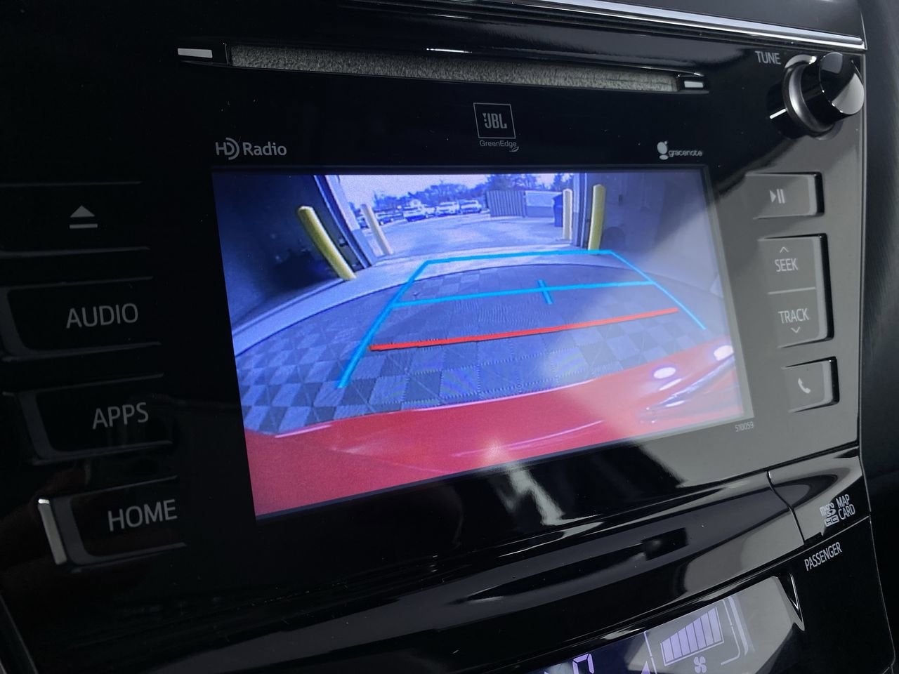 2015 Toyota Prius v Five