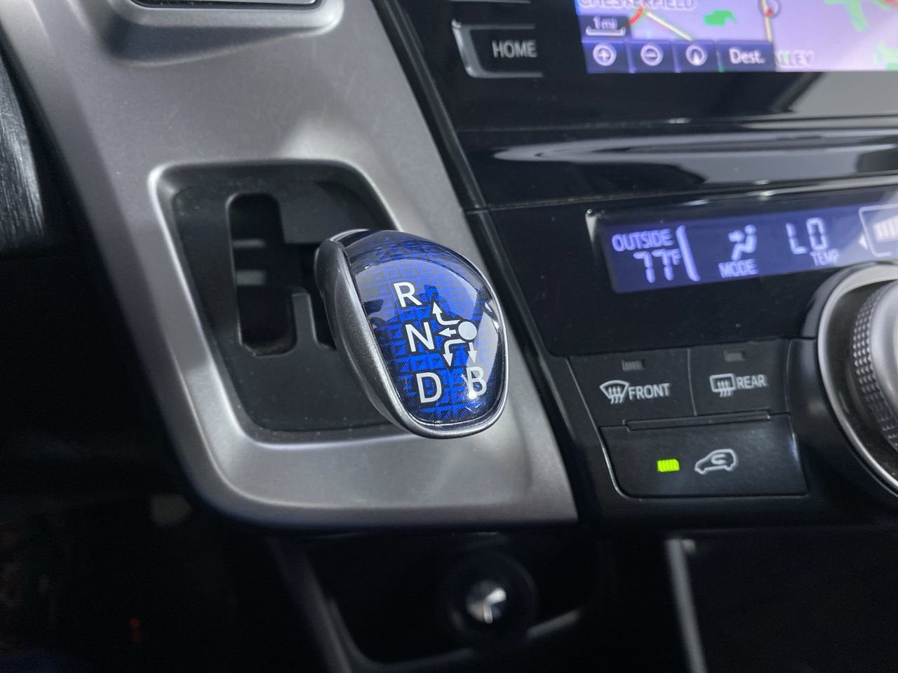 2015 Toyota Prius v Five