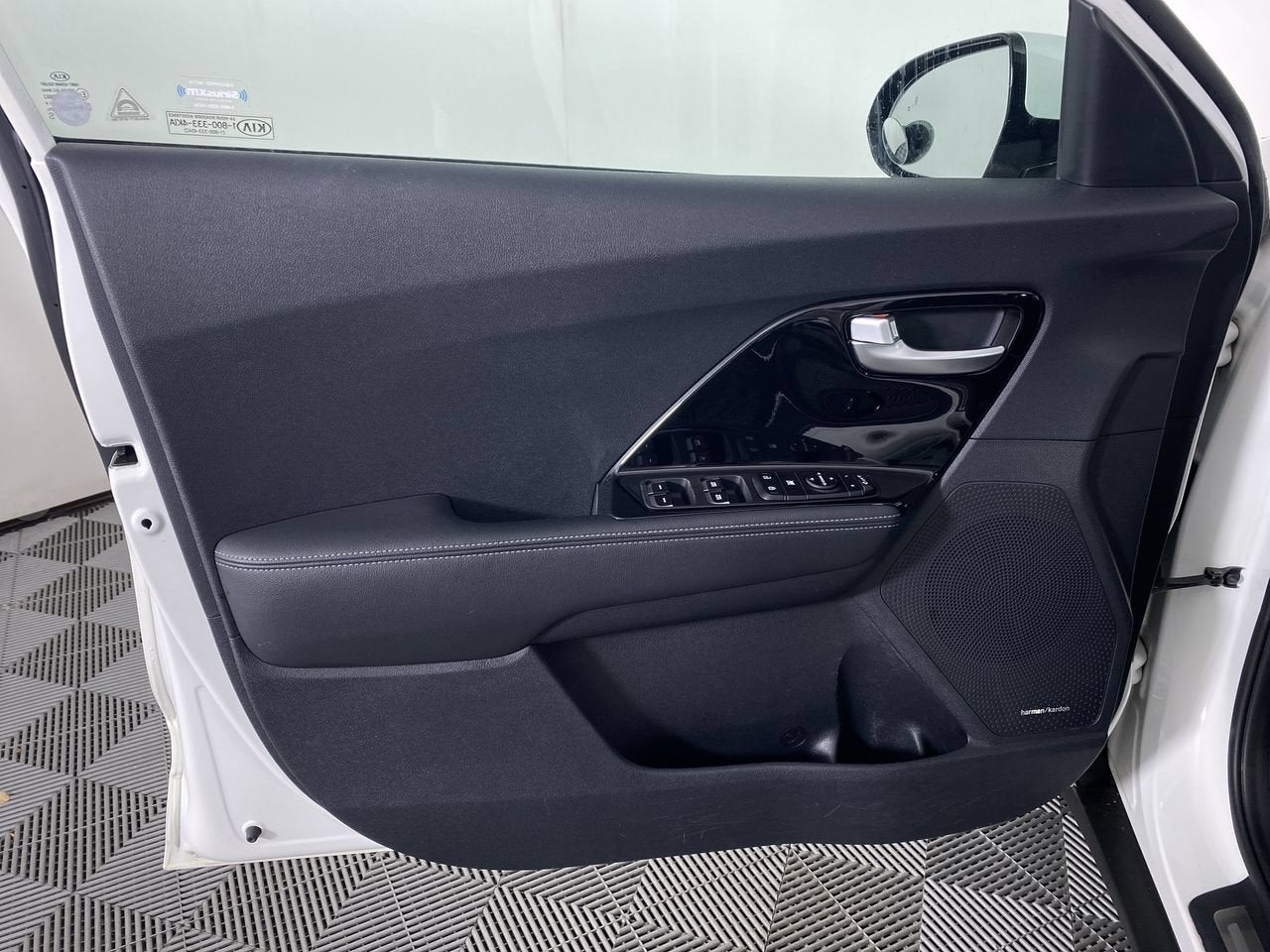 2017 Kia Niro EX
