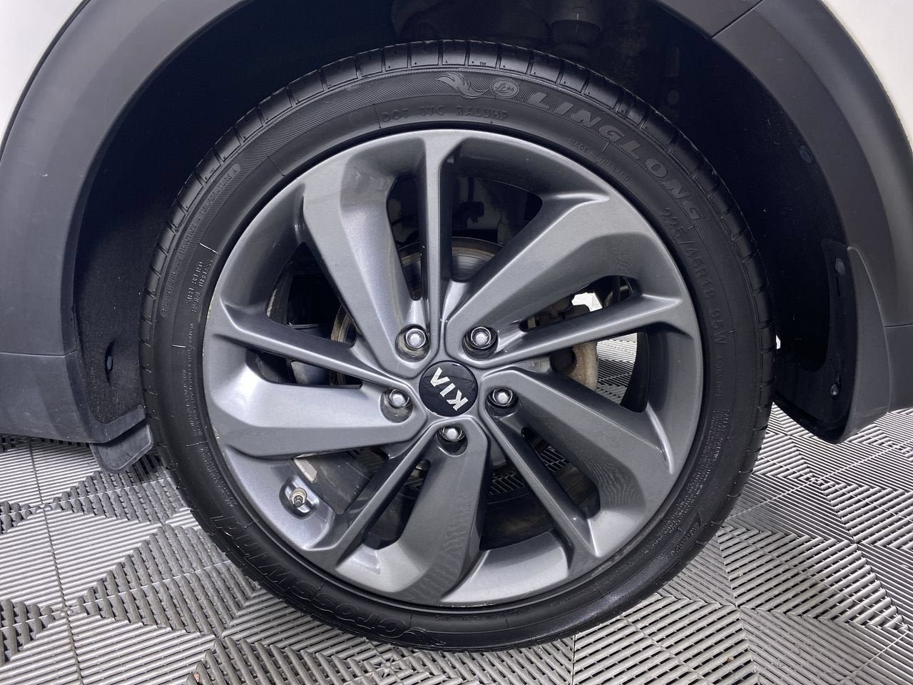 2017 Kia Niro EX