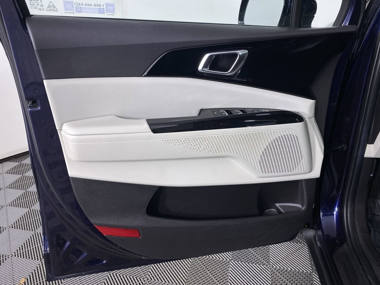 2022 Kia Carnival MPV EX