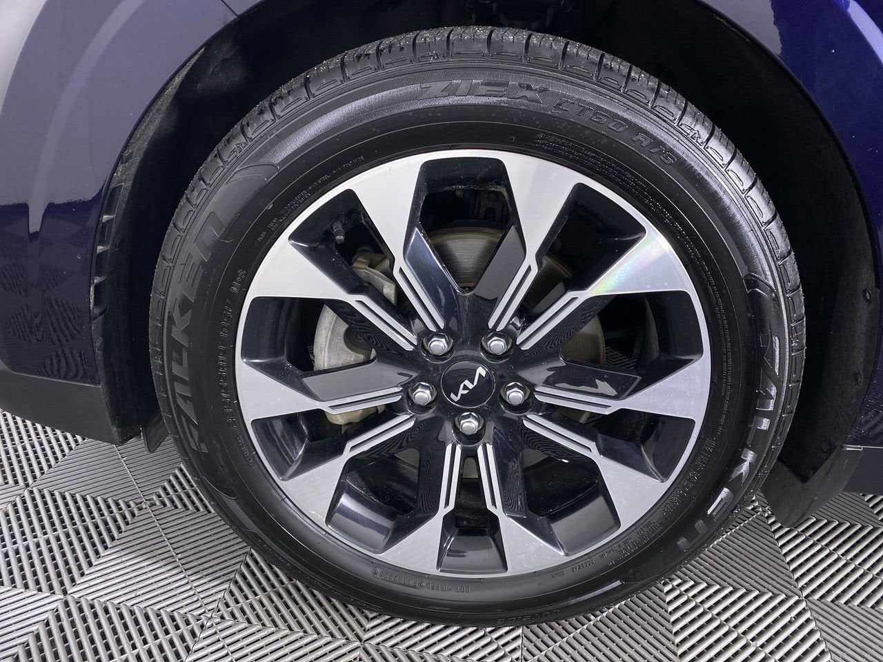 2022 Kia Carnival MPV EX