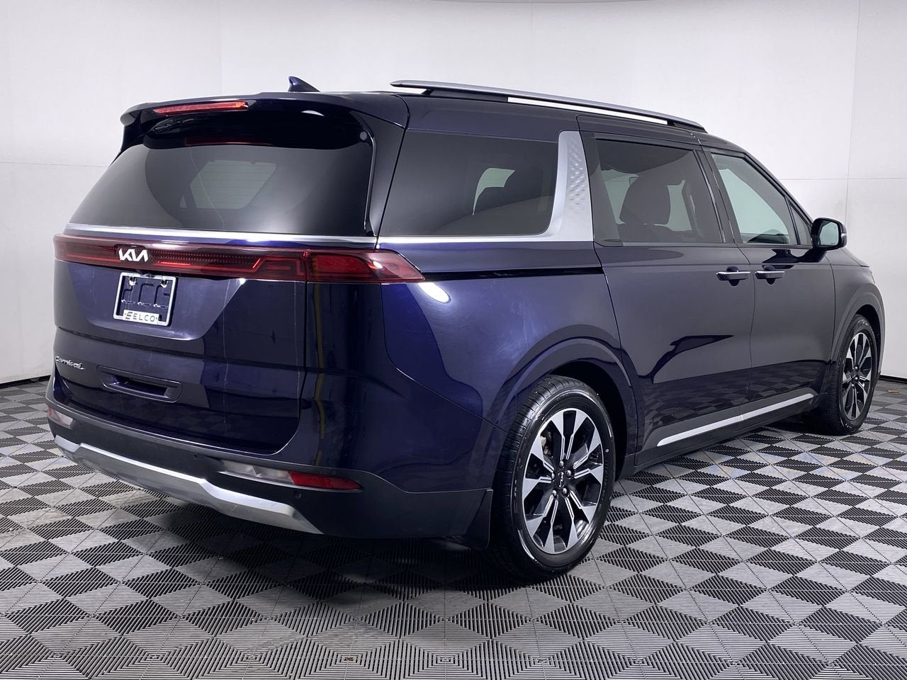 2022 Kia Carnival MPV EX