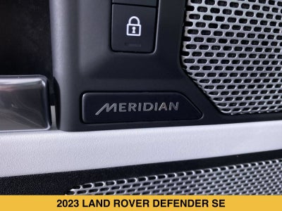2023 Land Rover Defender SE