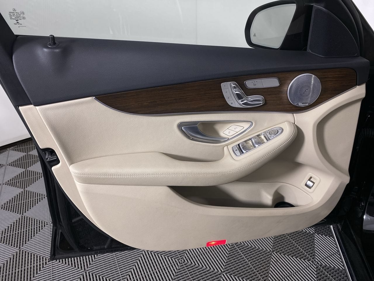 2021 Mercedes-Benz C-Class Sedan C300 - Photo 12