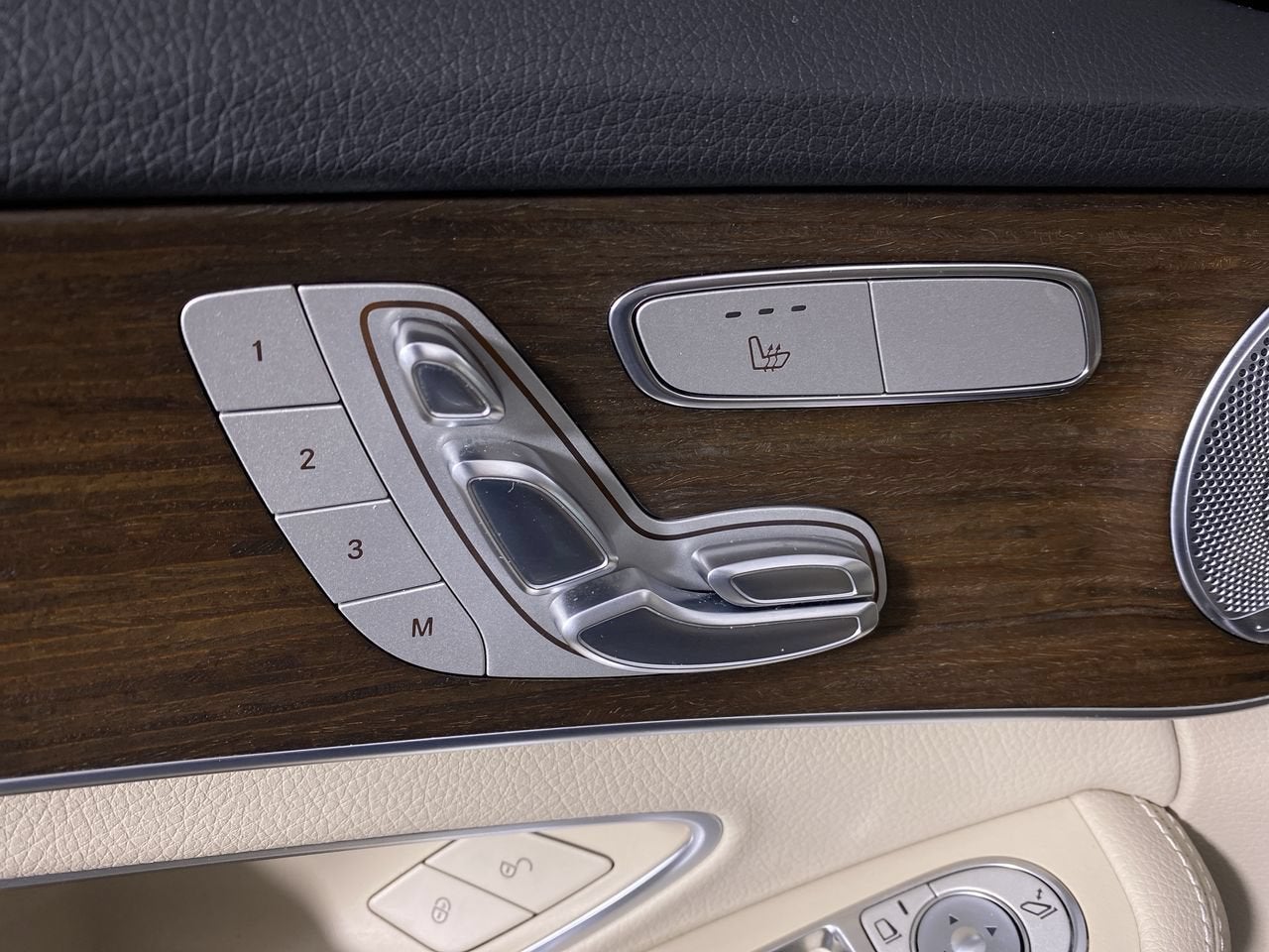 2021 Mercedes-Benz C-Class Sedan C300 - Photo 9