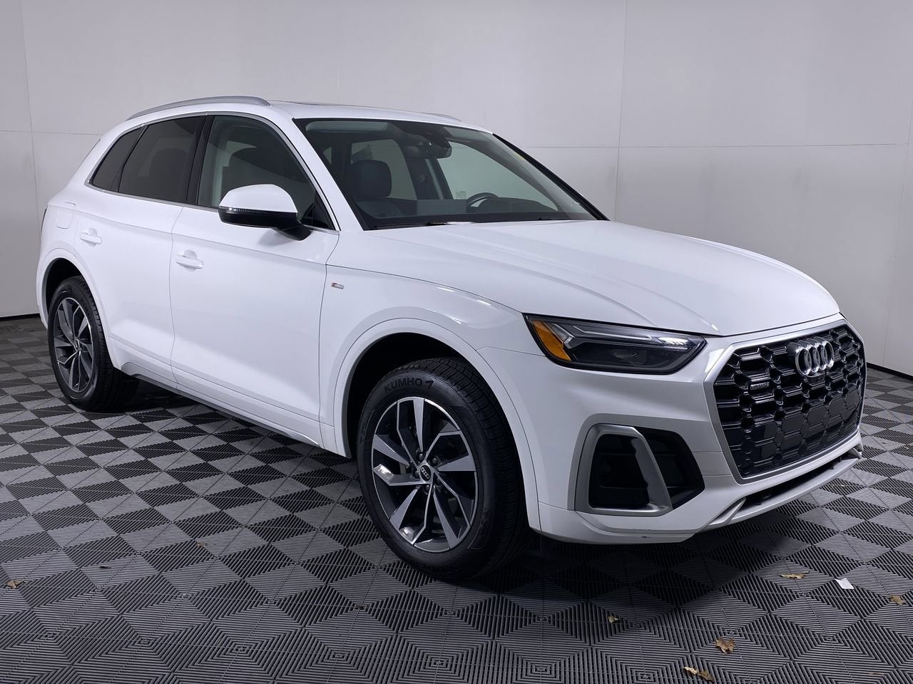 2022 Audi Q5 Premium Plus 45 TFSI S line quattro S tronic