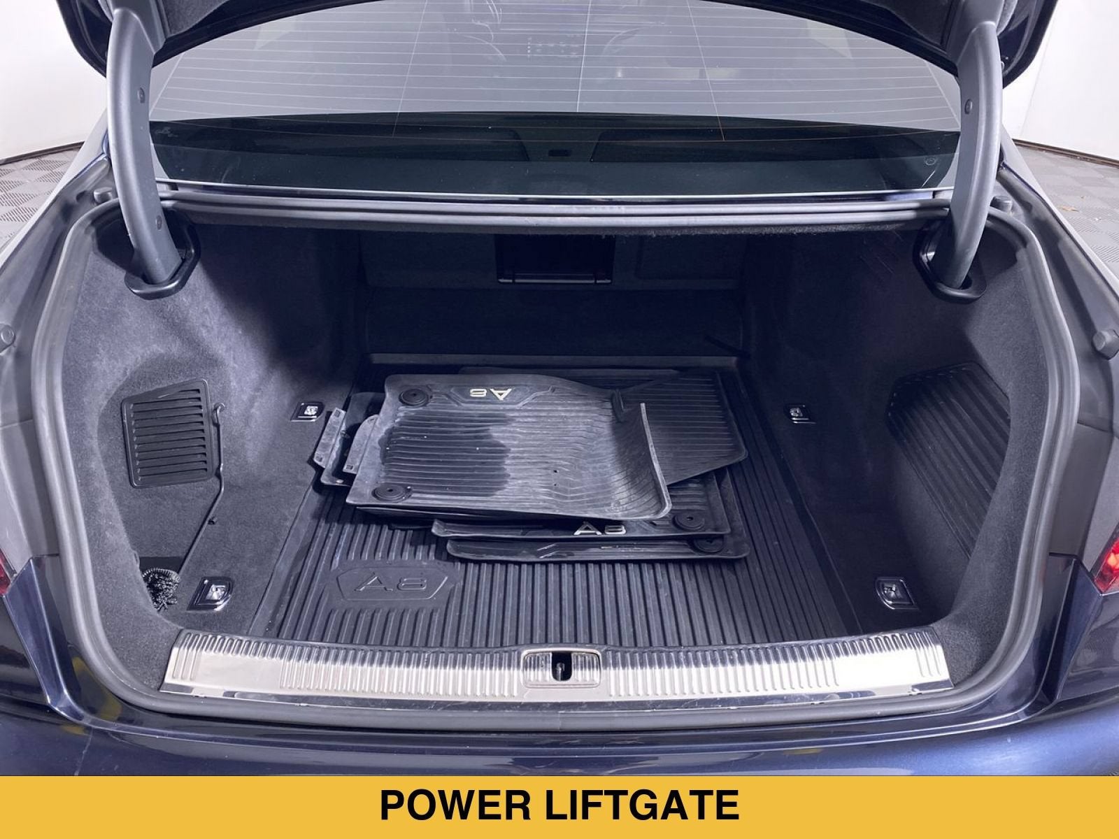 2021 Audi A8 L 55 TFSI quattro Tiptronic